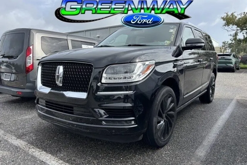 2021 Lincoln Navigator Reserve photo 1