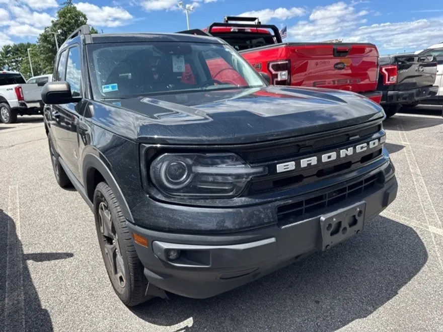 2022 Ford Bronco Sport Outer Banks photo 1