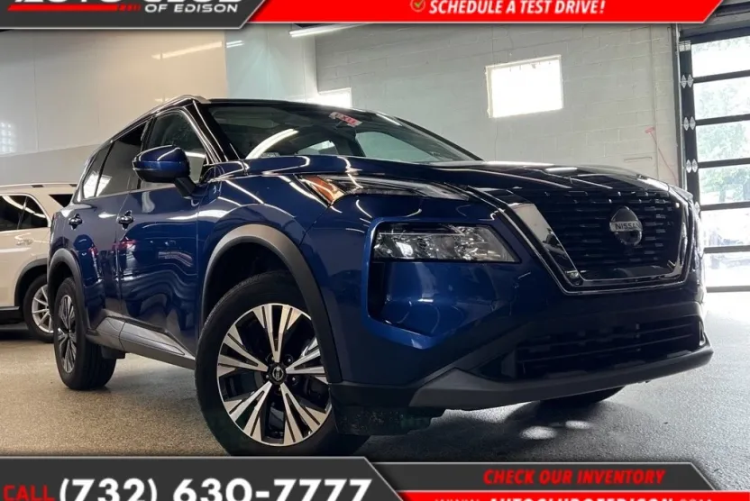 2021 Nissan Rogue SV photo 1