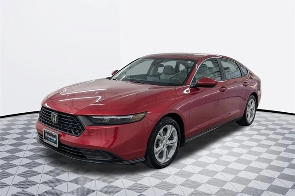 2023 Honda Accord LX photo 1