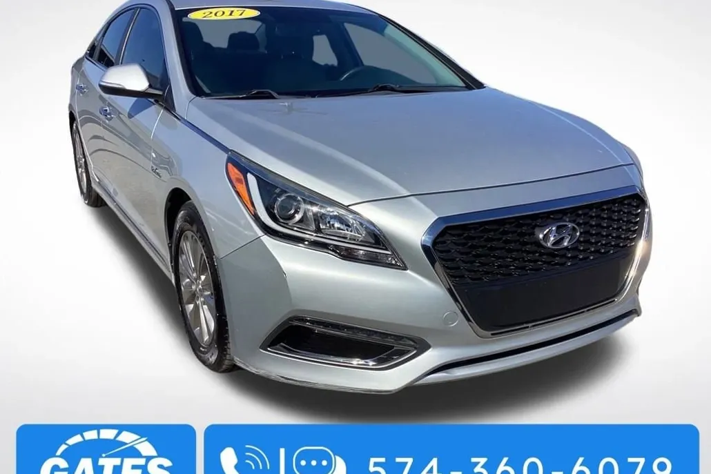 2017 Hyundai Sonata Hybrid SE photo 1