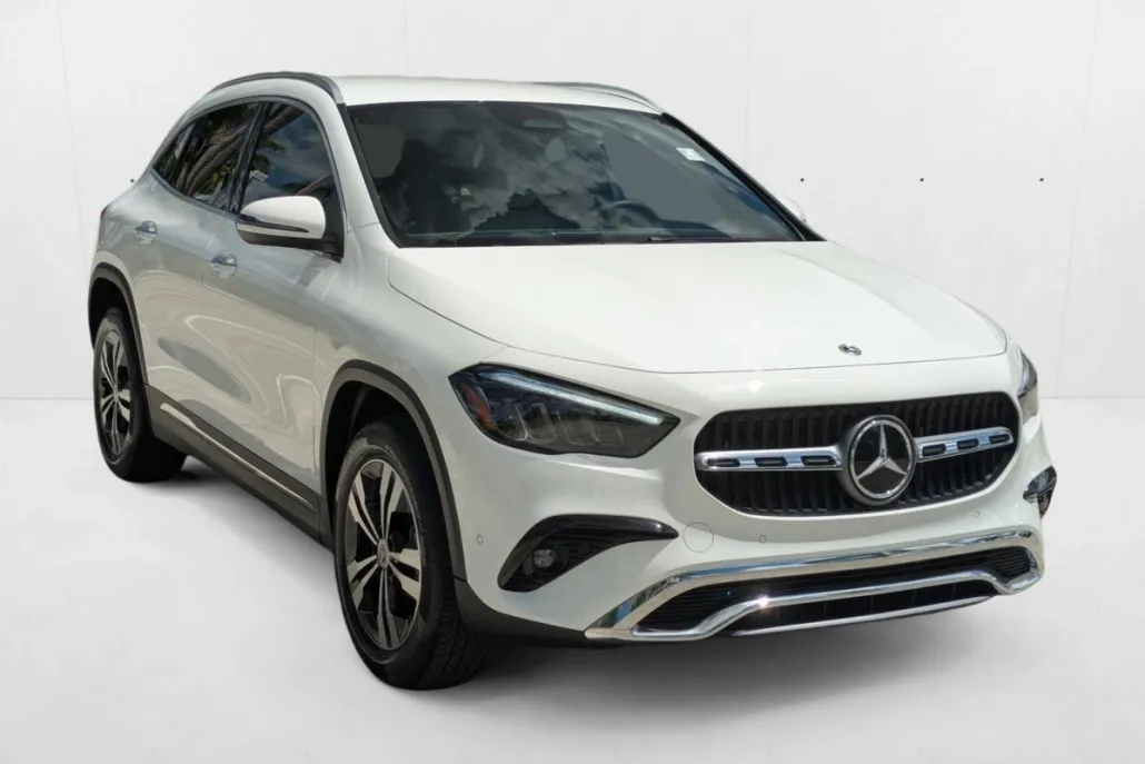 2025 Mercedes Benz GLA 250 photo 1