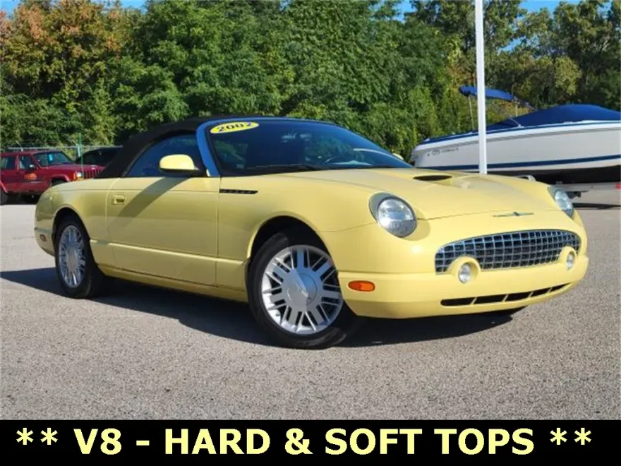 2002 Ford Thunderbird Base photo 1