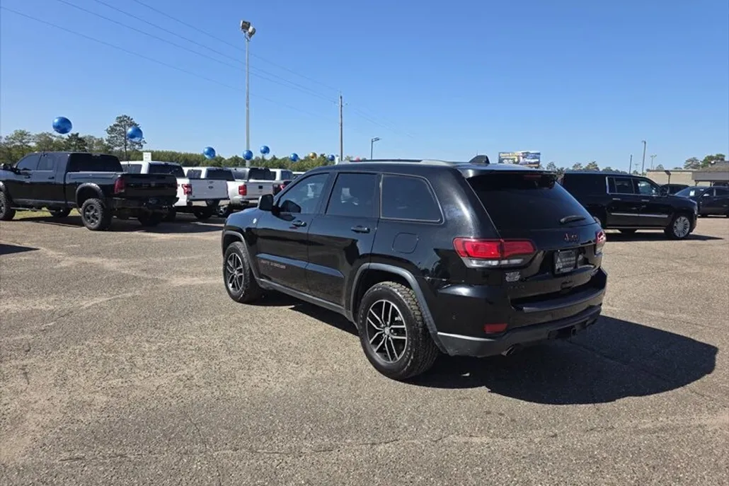 2018 Jeep Grand Cherokee Trailhawk photo 1