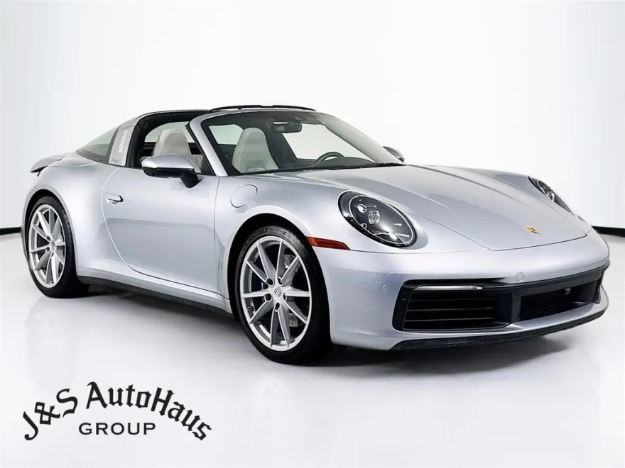 2022 Porsche 911 Targa 4S photo 1
