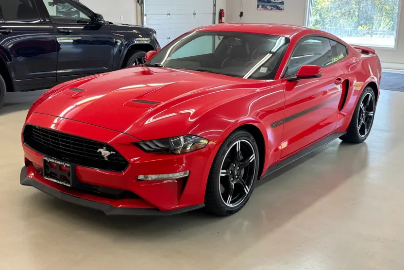 2019 Ford Mustang GT Premium photo 1