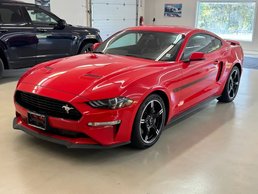 2019 Ford Mustang GT Premium photo 1
