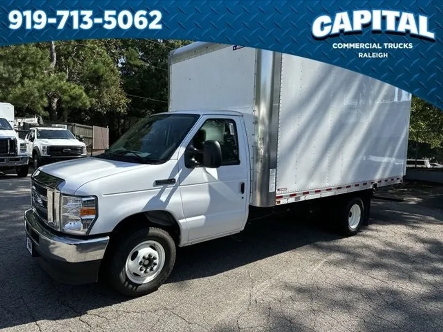 2024 Ford E-350 photo 1