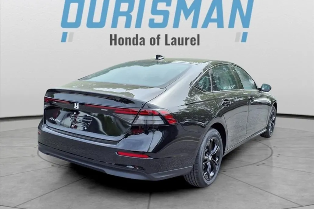 2025 Honda Accord SE photo 1