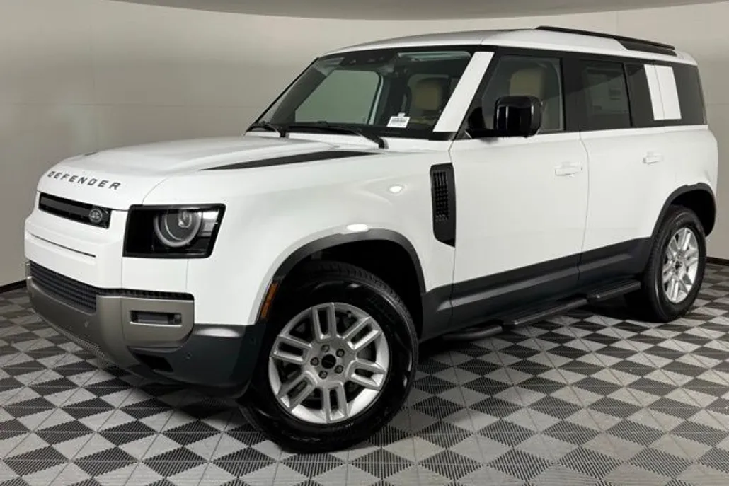 2026 Land Rover Defender 110 S photo 1