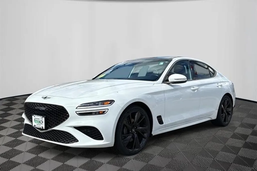 2023 Genesis G70 2.0T photo 1