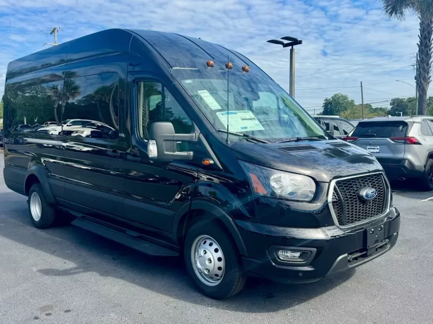 2025 Ford Transit photo 1