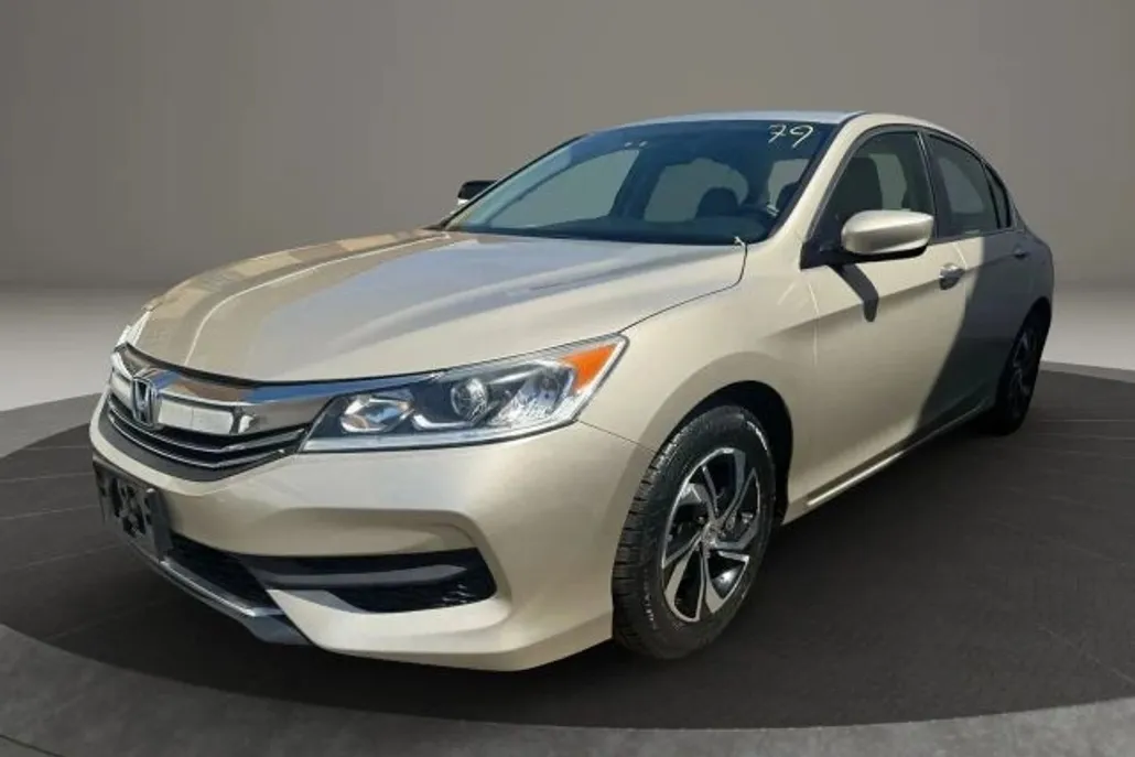 2016 Honda Accord LX photo 1