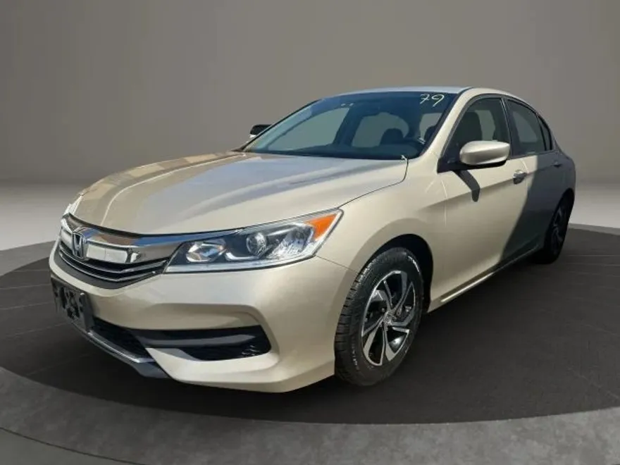 2016 Honda Accord LX photo 1