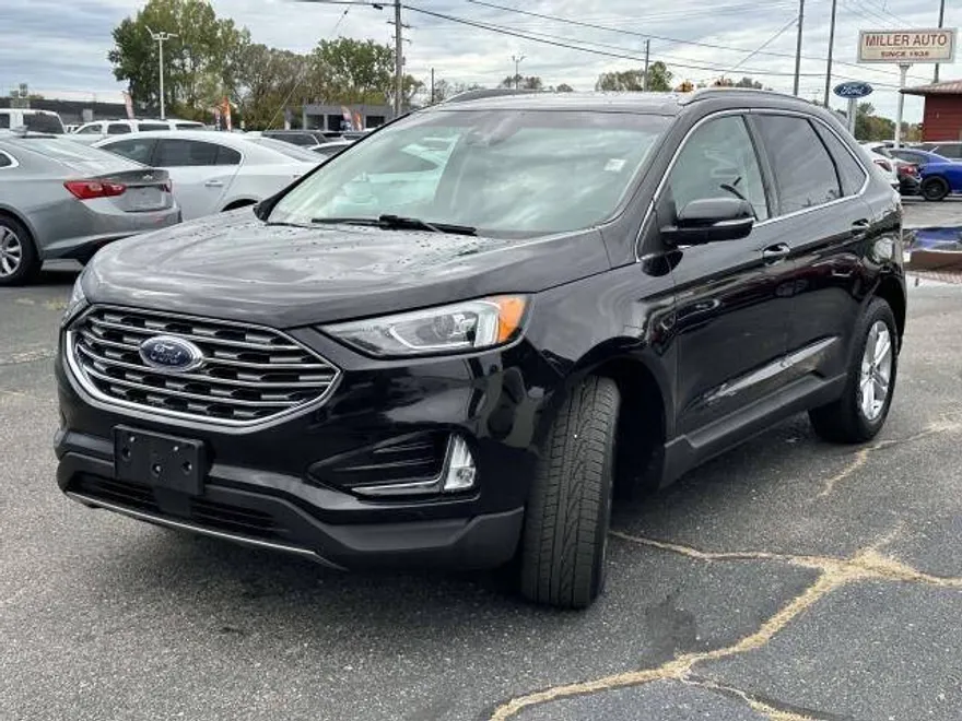 2020 Ford Edge SEL photo 1