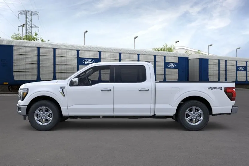 2025 Ford F-150 Lariat photo 1
