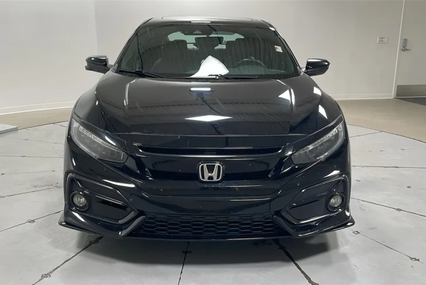 2021 Honda Civic Sport Touring photo 1