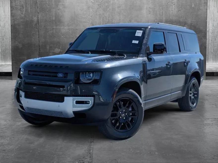 2025 Land Rover Defender S photo 1