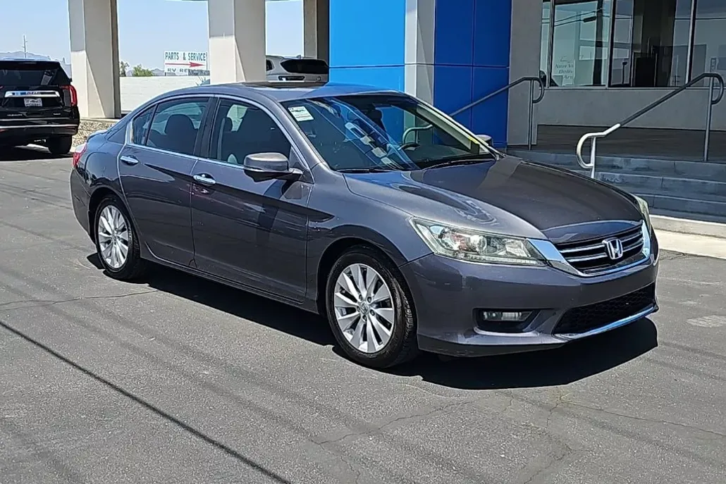 2015 Honda Accord EX photo 1