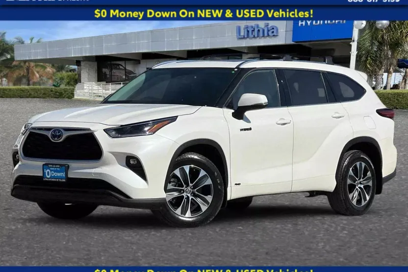 2021 Toyota Highlander Hybrid XLE photo 1