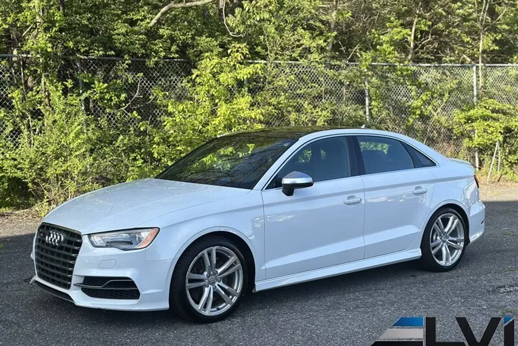 2015 Audi S3 Premium Plus photo 1
