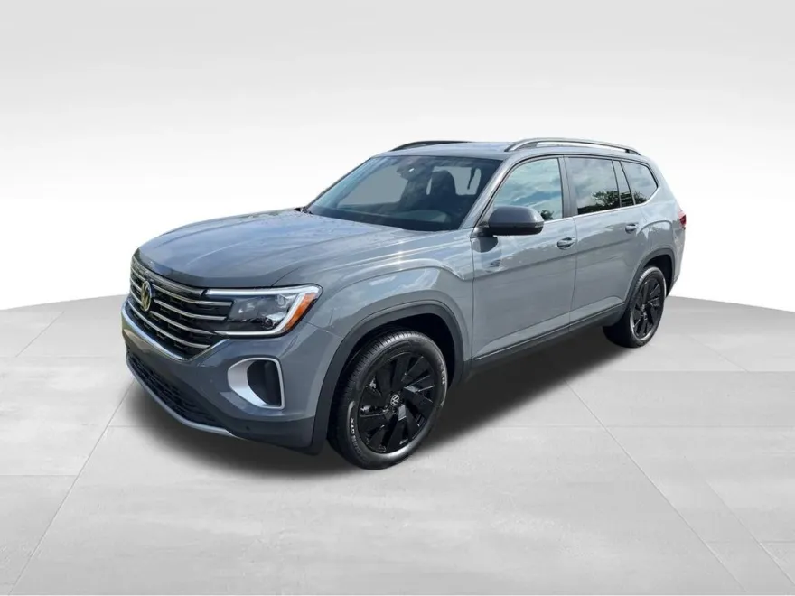 2026 Volkswagen Atlas SE Technology photo 1
