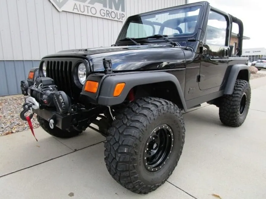 2000 Jeep Wrangler Sport photo 1