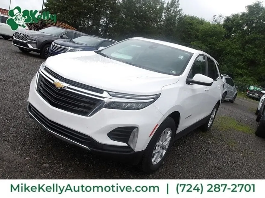 2022 Chevrolet Equinox LT photo 1