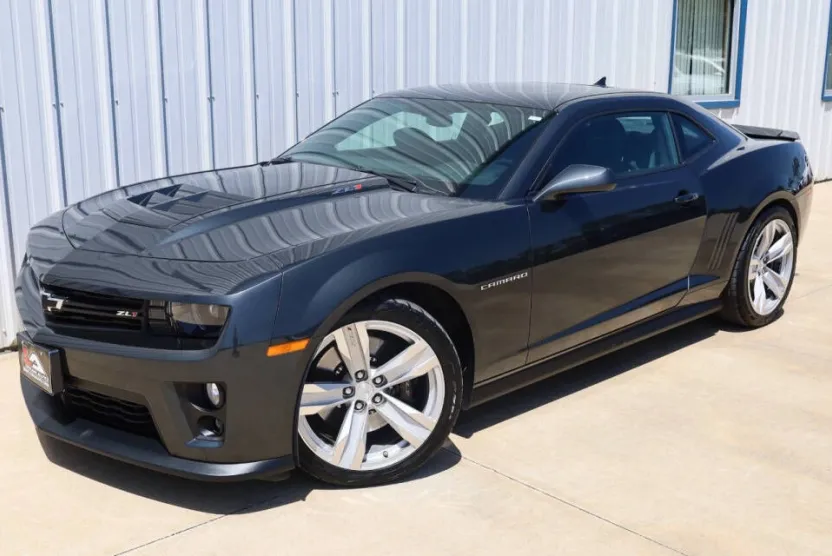 2013 Chevrolet Camaro ZL1 Coupe photo 1