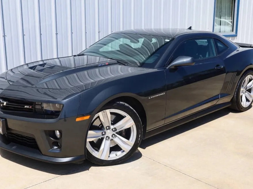 2013 Chevrolet Camaro ZL1 Coupe photo 1