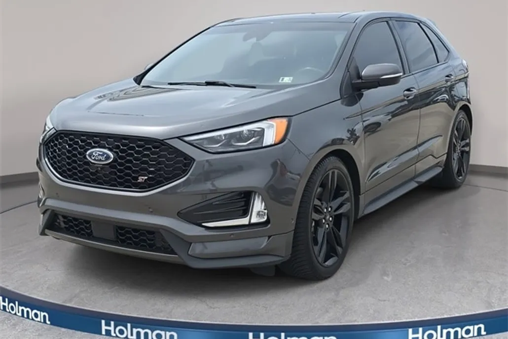 2020 Ford Edge ST photo 1