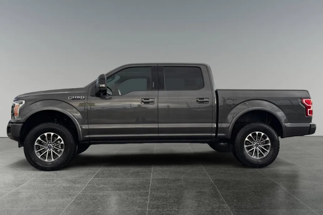 2019 Ford F-150 XLT photo 1