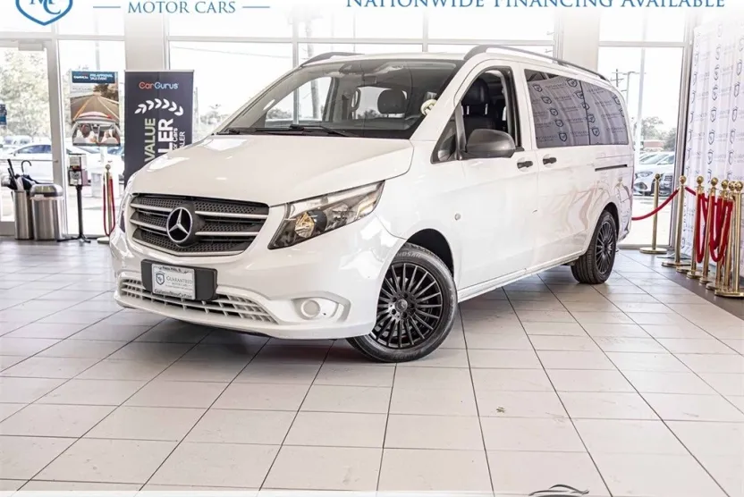 2019 Mercedes Benz Metris Passenger Van photo 1