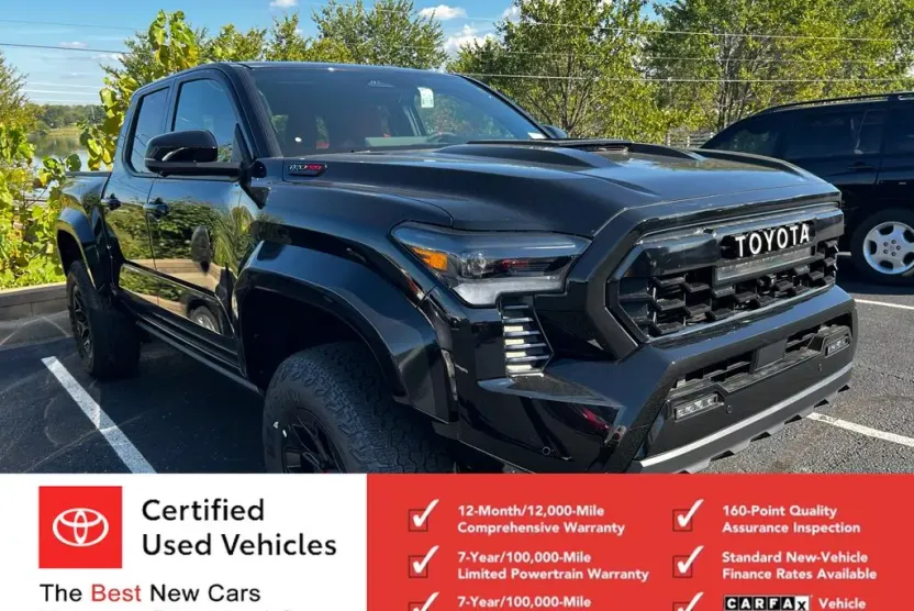2025 Toyota Tacoma TRD Pro 4x4 Double Cab photo 1