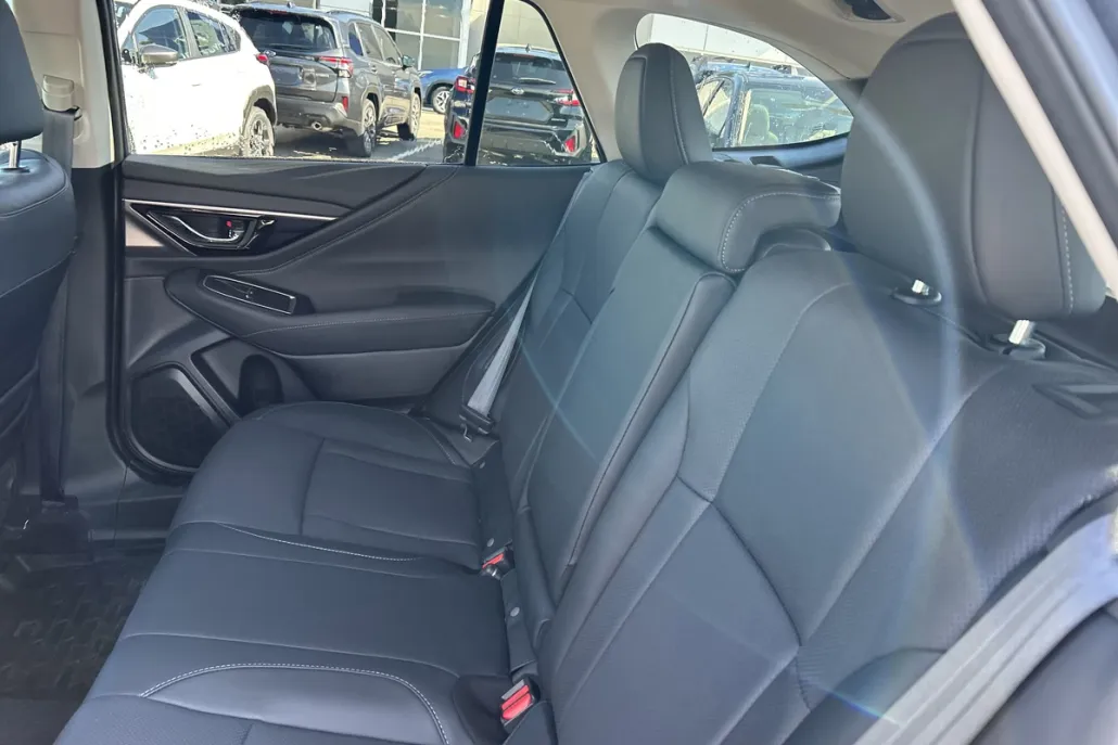 2025 Subaru Outback Limited XT photo 1