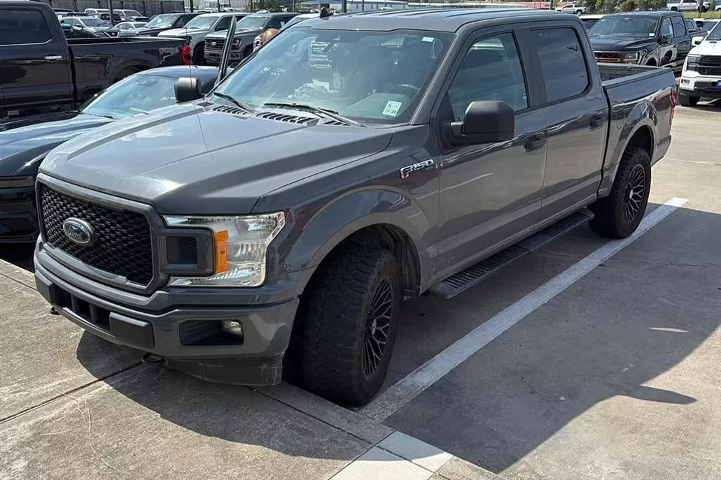 2020 Ford F-150 XL photo 1