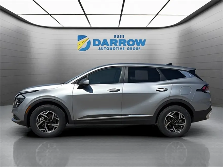 2024 Kia Sportage LX photo 1