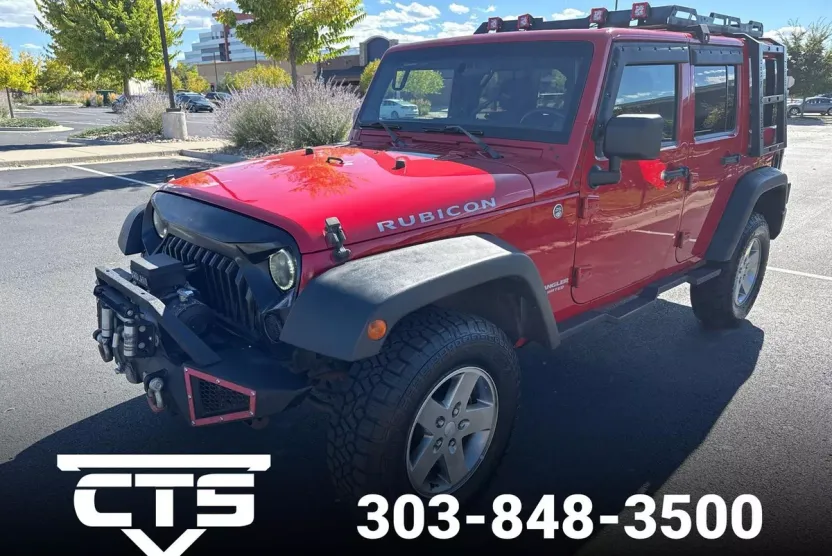 2012 Jeep Wrangler Unlimited Rubicon photo 1