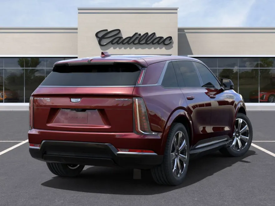 2025 Cadillac Escalade IQ Luxury photo 1