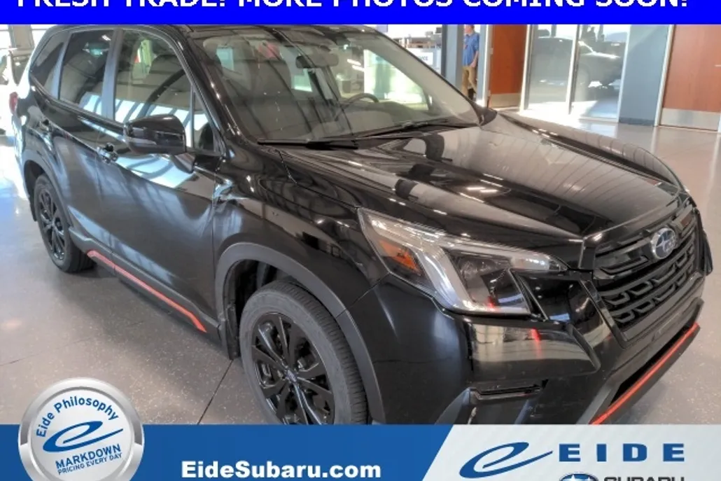 2023 Subaru Forester Sport photo 1