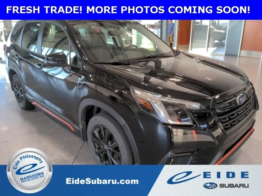 2023 Subaru Forester Sport photo 1