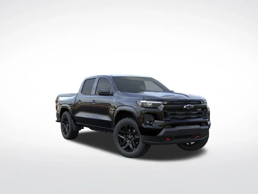 2025 Chevrolet Colorado Z71 photo 1