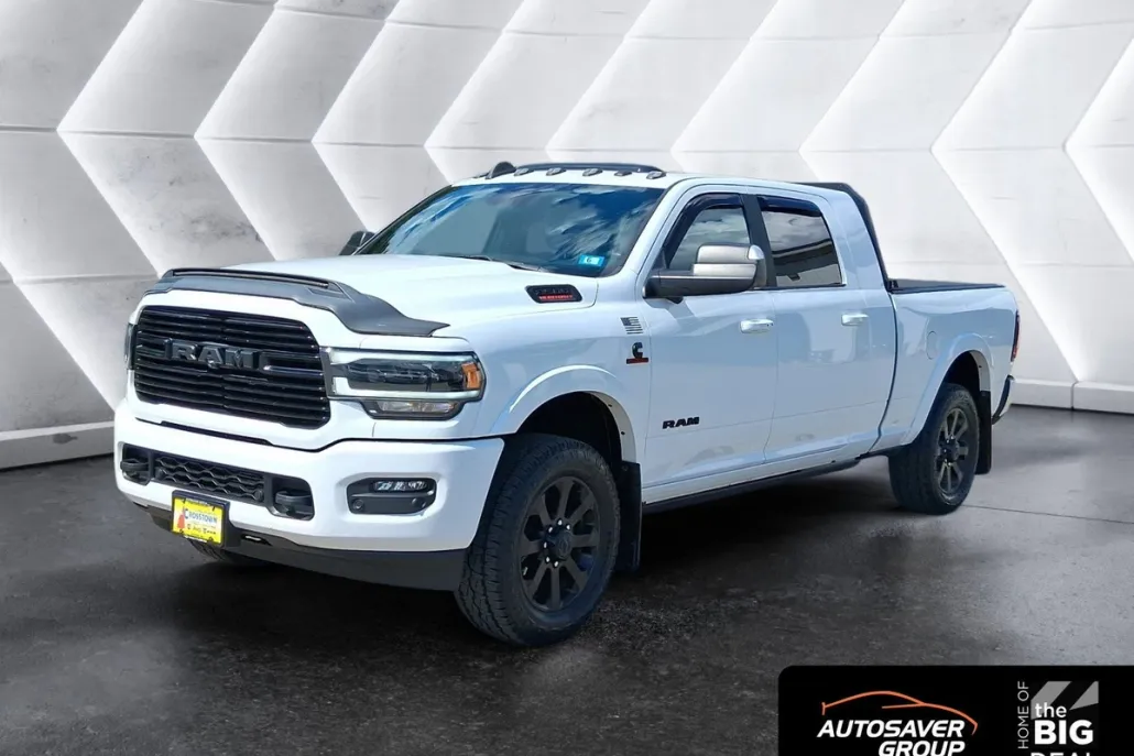 2022 Ram 3500 Laramie photo 1