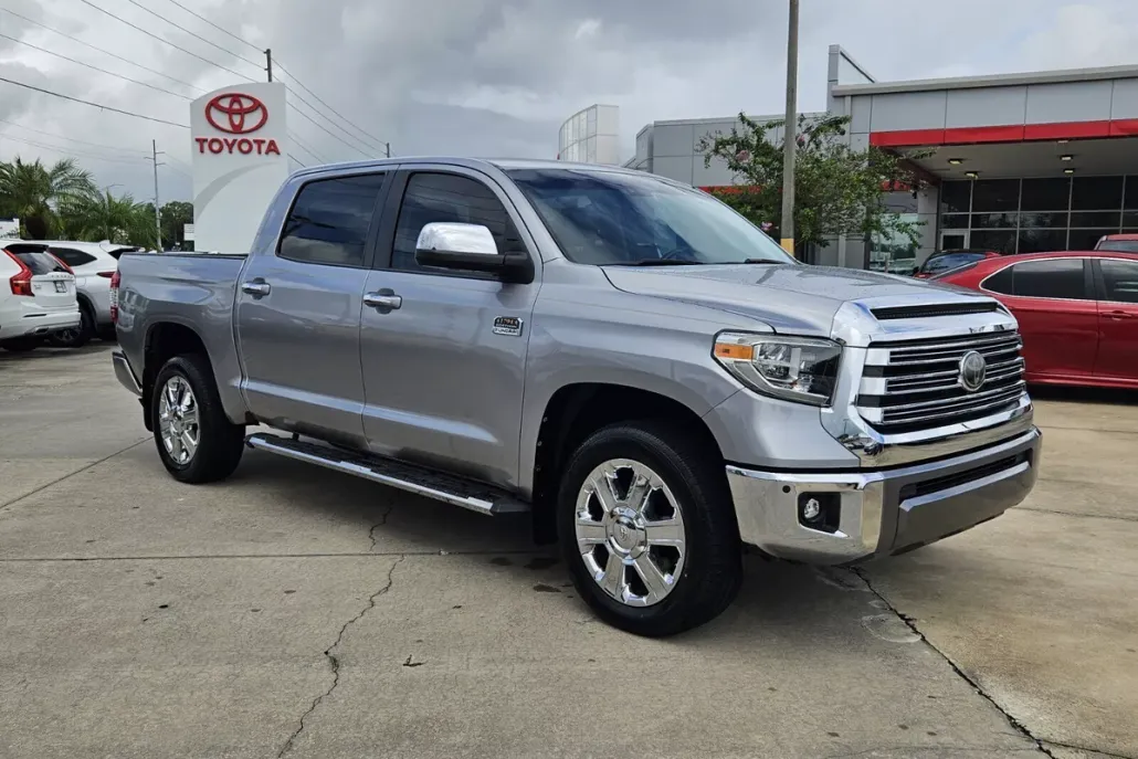 2020 Toyota Tundra 1794 Edition CrewMax photo 1