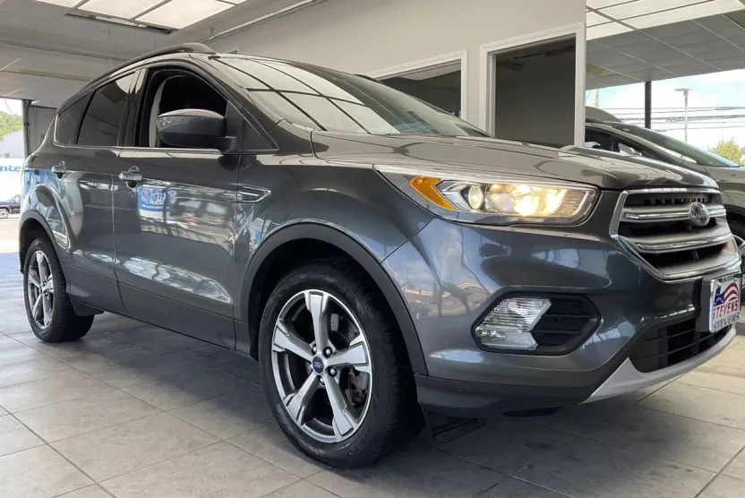 2017 Ford Escape SE photo 1