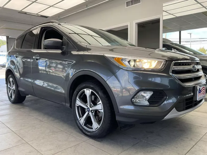 2017 Ford Escape SE photo 1
