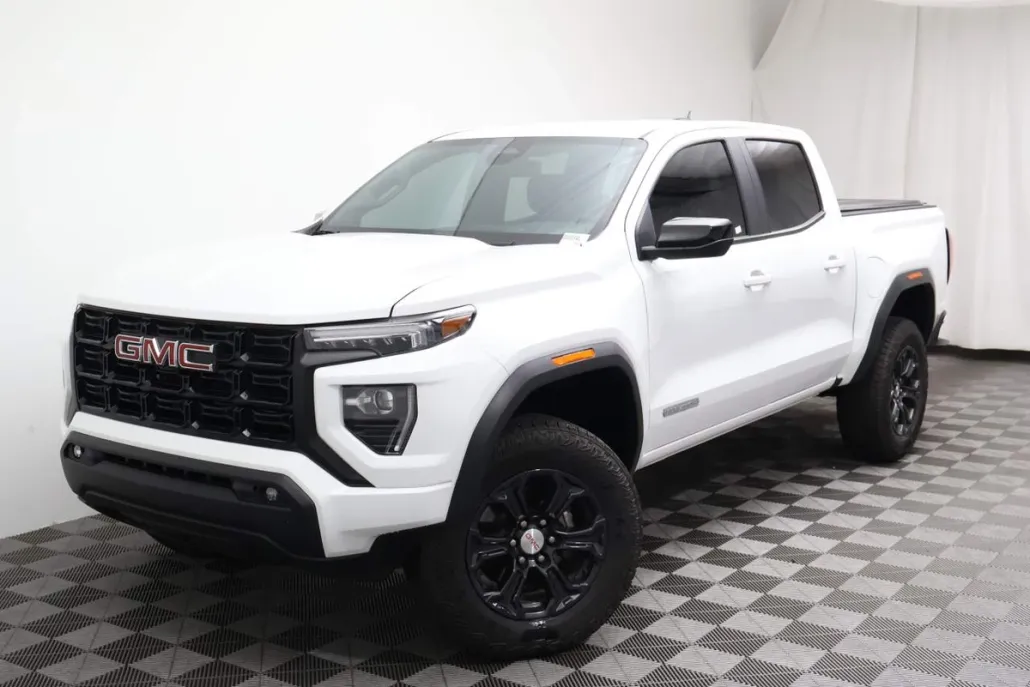 2024 Gmc Canyon Elevation photo 1