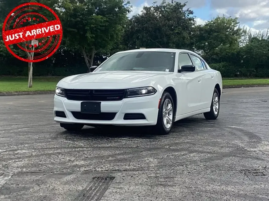 2023 Dodge Charger SXT photo 1