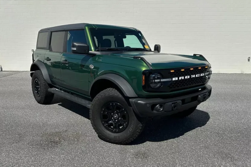 2023 Ford Bronco Wildtrak photo 1