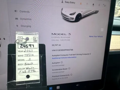 2023 Tesla Model 3 Long Range photo 4
